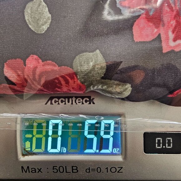 Torrid Black & Red Floral Short Sleeve Empire Waist Tunic Blouse Plus Size 3 - Picture 7 of 7